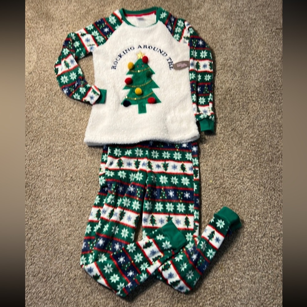 Secret Treasures Christmas Tree Fleece PJ Set XS